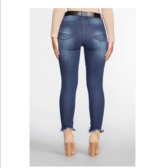 Stretch denim distressed skinny  jeans - Picture 5 of 5